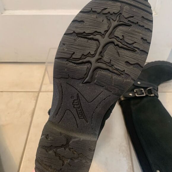 Earth | Sierra black leather knee high boots - Picture 11 of 12